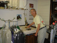 ��d�グ�́A�o�������̂������܂��B