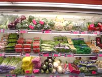 �������z�F�ŕ��񂾐F�Ƃ�ǂ�̖�؁B